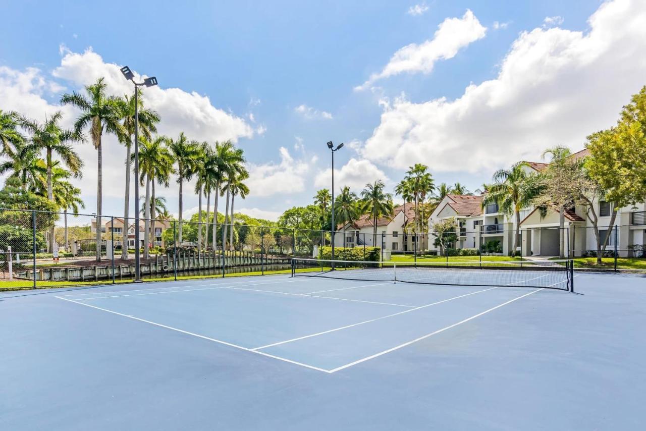 Tucker At Sheridan Ocean Club Fort Lauderdale Dania Beach Exterior photo